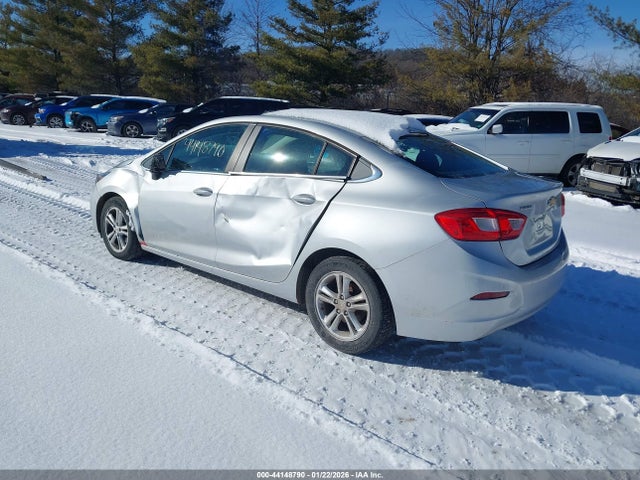 2016 CHEVROLET CRUZE 1G1BE5SM1G7258478 Photo 2