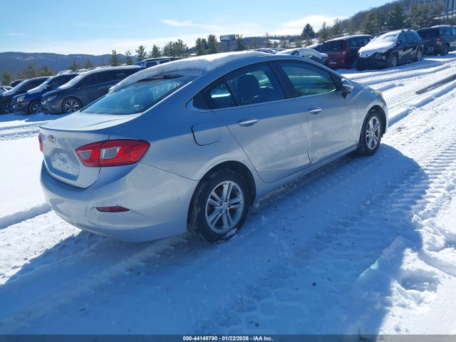2016 CHEVROLET CRUZE 1G1BE5SM1G7258478 Photo 3
