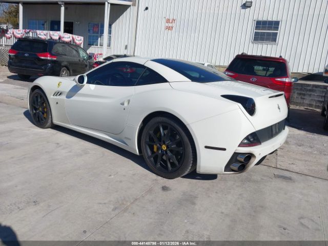 2013 FERRARI CALIFORNIA ZFF65TJA1D0190645 Photo 2