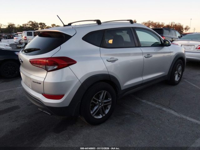 2016 HYUNDAI TUCSON KM8J33A22GU263182 Photo 3