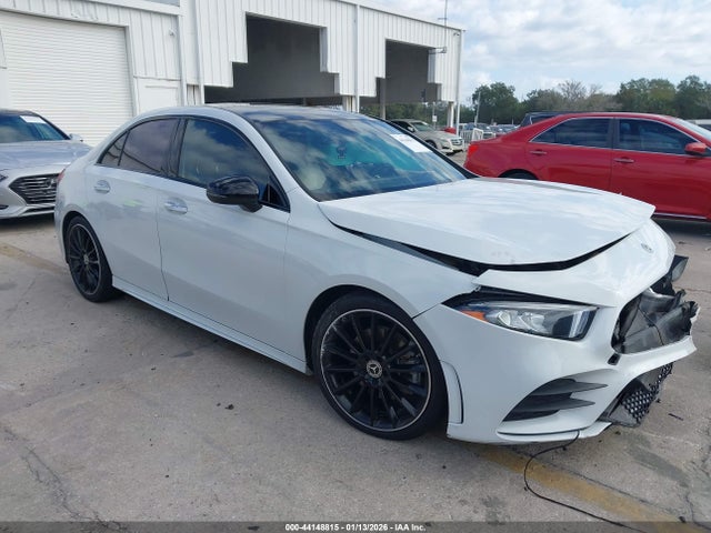2021 MERCEDES-BENZ A 220 W1K3G4EB2MJ286059