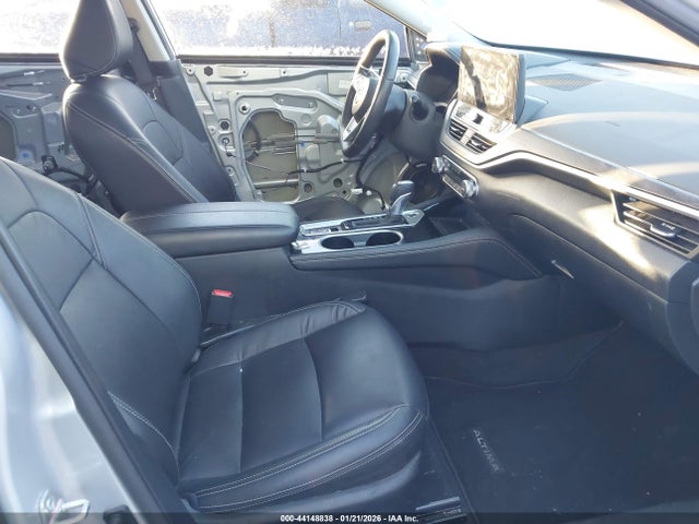 1N4BL4EV0RN354294 Nissan Altima Sl Fwd