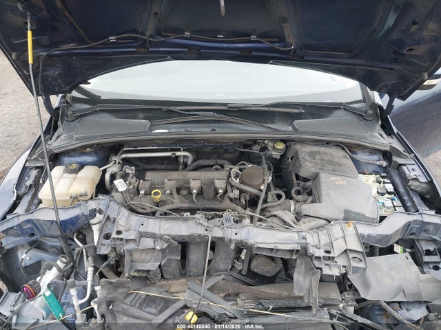 Ford Focus Titanium 2016 1FADP3J20GL229386 Image 10