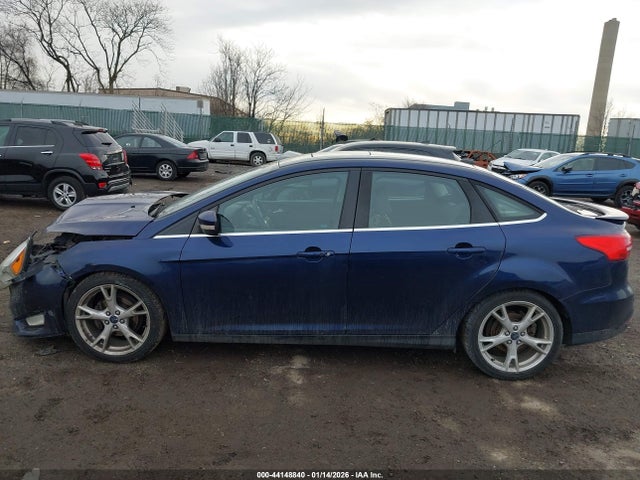 Ford Focus Titanium 2016 1FADP3J20GL229386 Image 15
