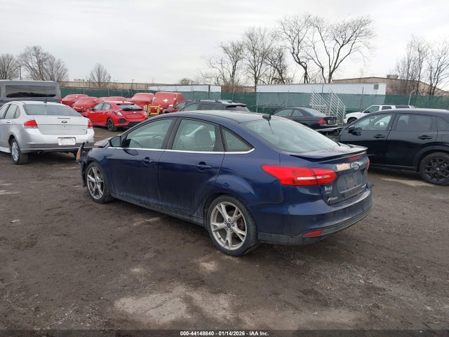 Ford Focus Titanium 2016 1FADP3J20GL229386 Image 3