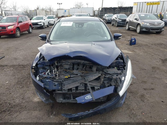 Ford Focus Titanium 2016 1FADP3J20GL229386 Image 6