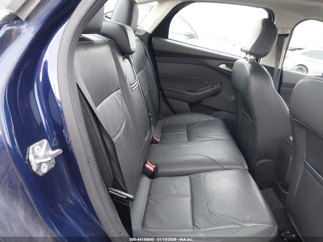 Ford Focus Titanium 2016 1FADP3J20GL229386 Image 8