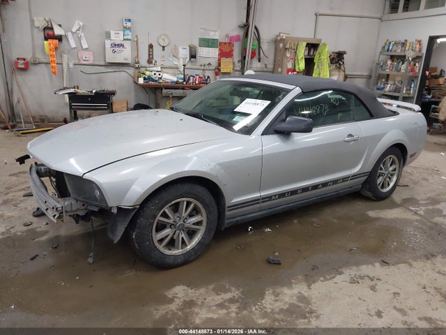 2005 FORD MUSTANG 1ZVFT84NX55247670 Photo 1