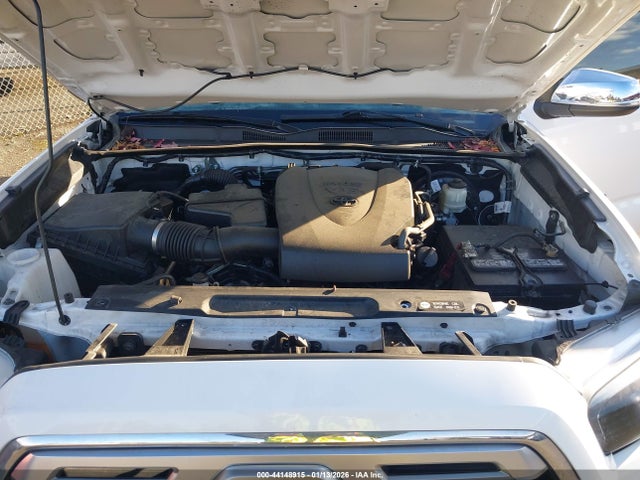 3TMGZ5AN2JM142909 Toyota Tacoma Limited