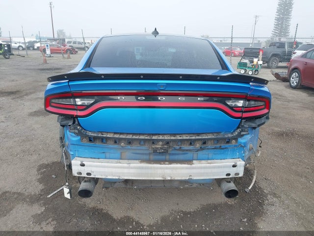 2C3CDXGJ0KH689002 Dodge Charger Scat Pack Rwd