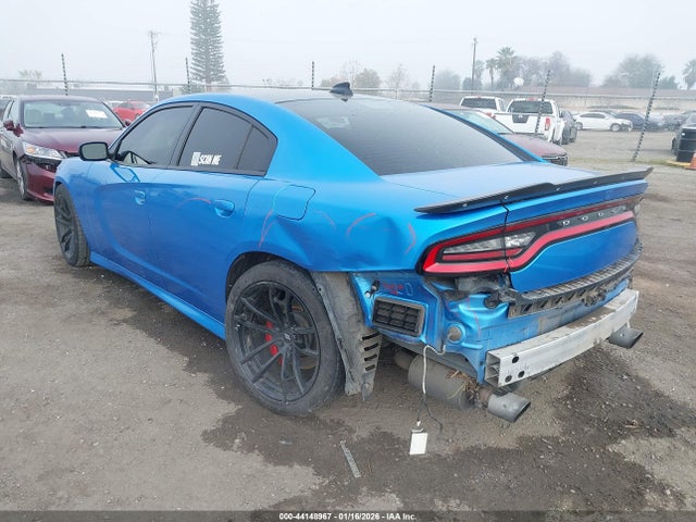 2C3CDXGJ0KH689002 Dodge Charger Scat Pack Rwd