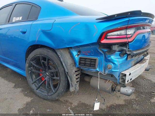 2C3CDXGJ0KH689002 Dodge Charger Scat Pack Rwd