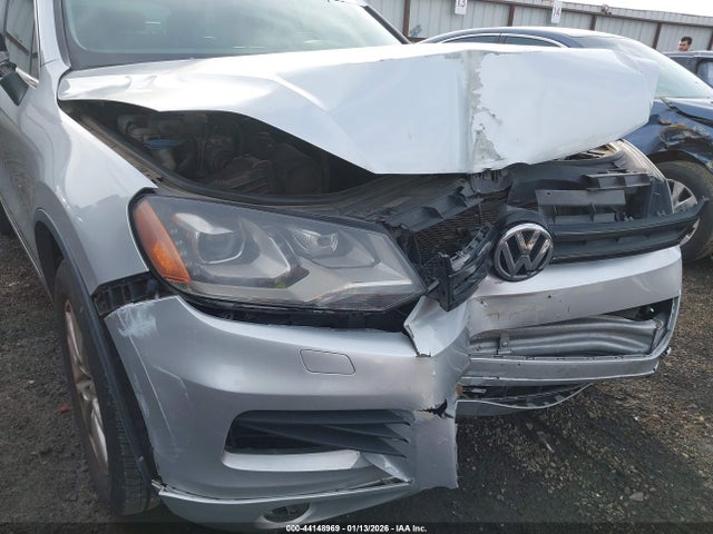 2013 VOLKSWAGEN TOUAREG WVGEF9BP6DD011808 Photo 5