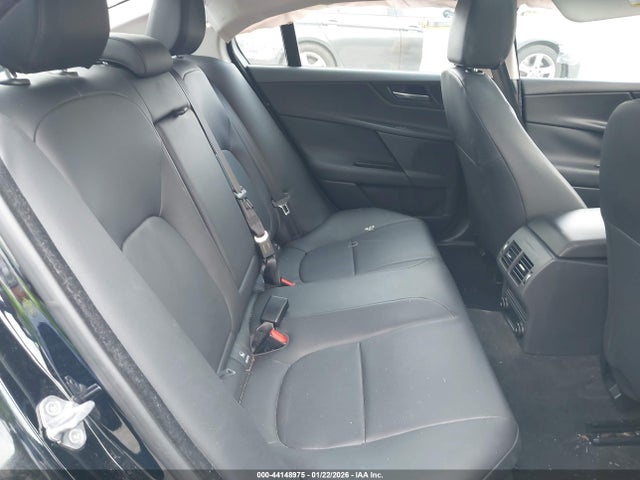 2018 JAGUAR XE SAJAR4FX6JCP35914 Photo 7
