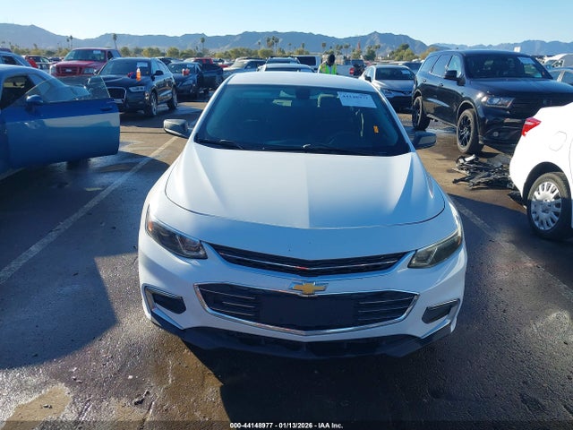 1G1ZB5STXJF293919 Chevrolet Malibu 1ls