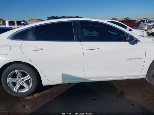 1G1ZB5STXJF293919 Chevrolet Malibu 1ls