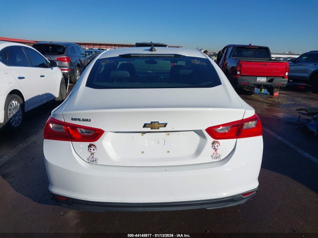 1G1ZB5STXJF293919 Chevrolet Malibu 1ls
