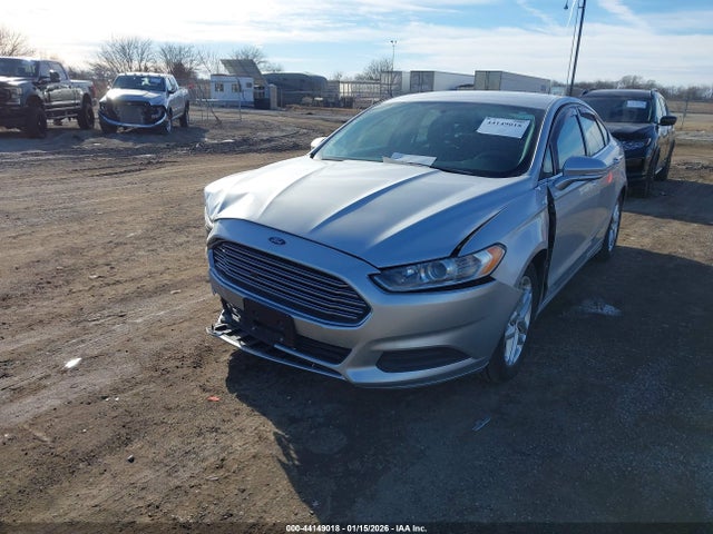 Ford FUSION SE 2015 1FA6P0H76F5117915 Image 2