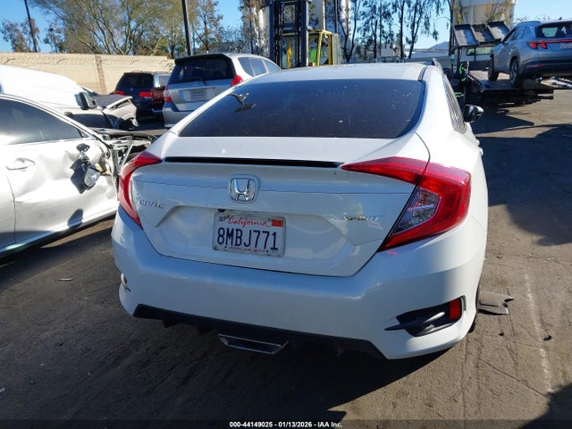 Honda Civic Sport 2019 2HGFC2F87KH592474 Image 16