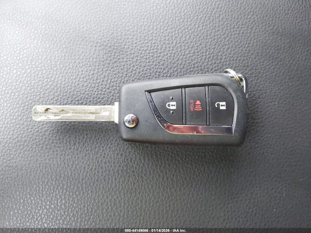 JTMMWRFV5SD311619 Toyota Rav4 Hybrid Le