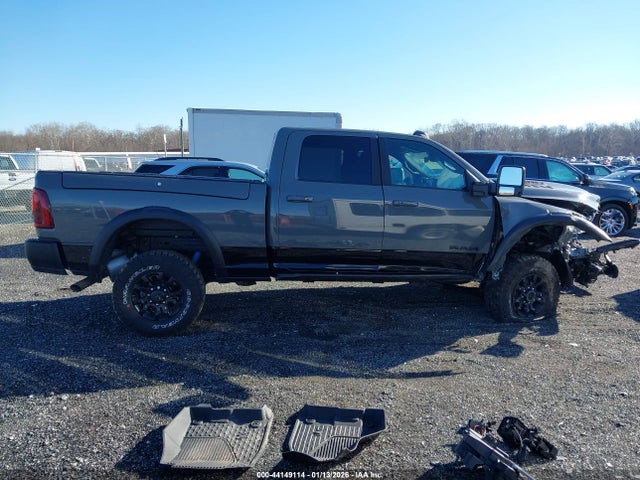 3C6TR5EJ1TG181649 RAM 2500 Power Wagon 4x4 6&#039;4 Box