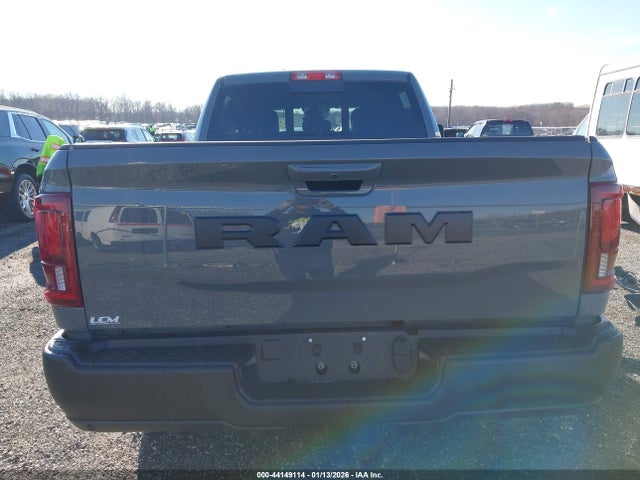3C6TR5EJ1TG181649 RAM 2500 Power Wagon 4x4 6&#039;4 Box