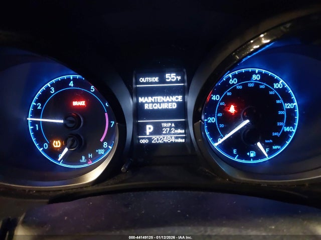 2T1BURHE8GC575268 Toyota Corolla S Plus