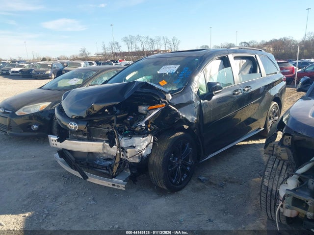 5TDDRKEC9SS257132 Toyota Sienna Xse