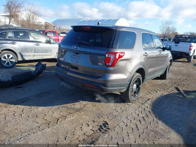 Ford Police Interceptor Utility 2018 1FM5K8AR1JGB91850 Image 4