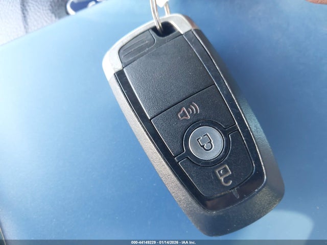 2FMPK4G95NBA85195 Ford EDGE SE