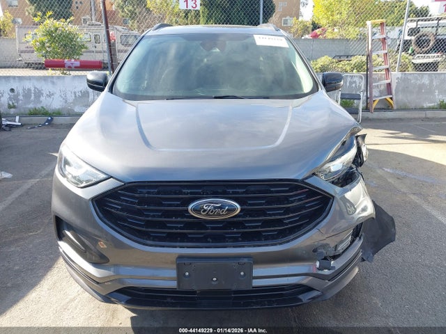 2FMPK4G95NBA85195 Ford EDGE SE