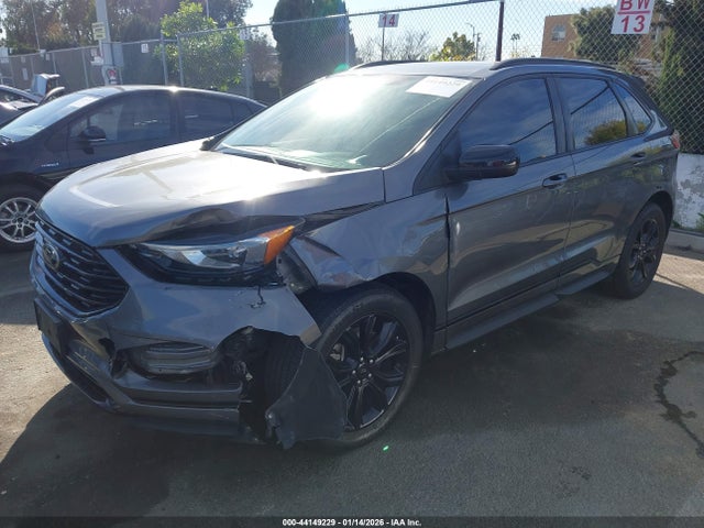 2FMPK4G95NBA85195 Ford EDGE SE
