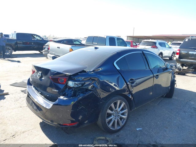 Продажа на аукционе авто 2019 Mazda Mazda3 Premium Package, vin: 3MZBPAEM6KM102681, номер лота: 44149247