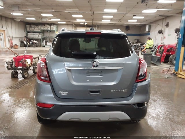44149251 :رقم المزاد ، KL4CJGSM2KB800271 vin ، 2019 Buick Encore Awd Essence مزاد بيع