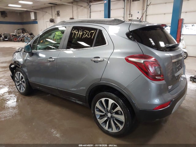 44149251 :رقم المزاد ، KL4CJGSM2KB800271 vin ، 2019 Buick Encore Awd Essence مزاد بيع