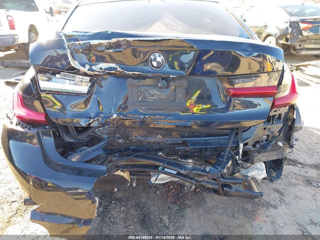 3MW5R1J03L8B03940 BMW 330I