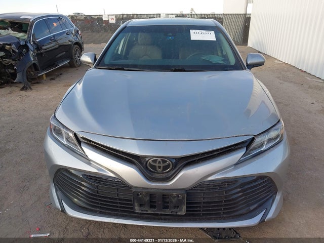 4T1B11HK8KU183334 Toyota CAMRY LE