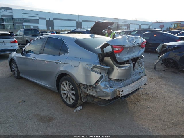 4T1B11HK8KU183334 Toyota CAMRY LE