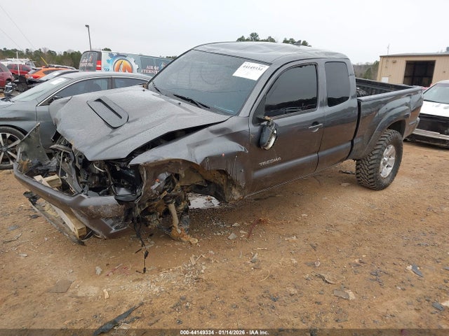 2014 TOYOTA TACOMA 5TFUU4EN8EX098615 Photo 1