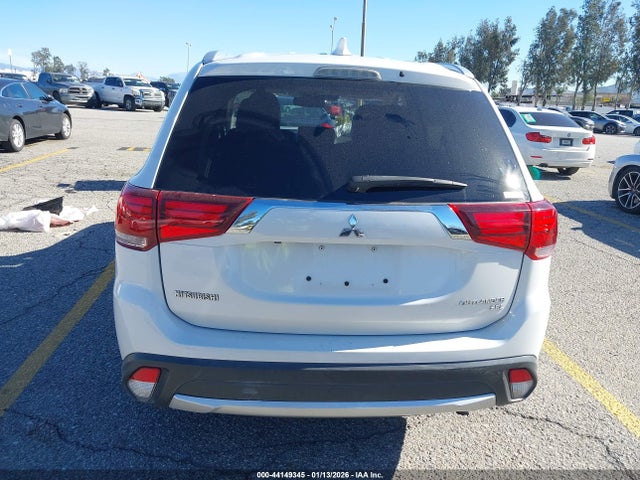 Mitsubishi Outlander Sel 2017 JA4AZ3A33HZ053944 Image 17
