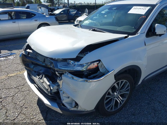 Mitsubishi Outlander Sel 2017 JA4AZ3A33HZ053944 Image 19