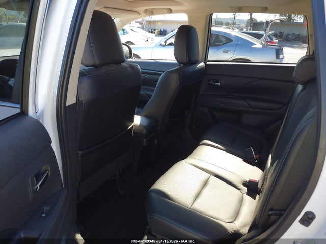 2017 MITSUBISHI OUTLANDER JA4AZ3A33HZ053944 Photo 7