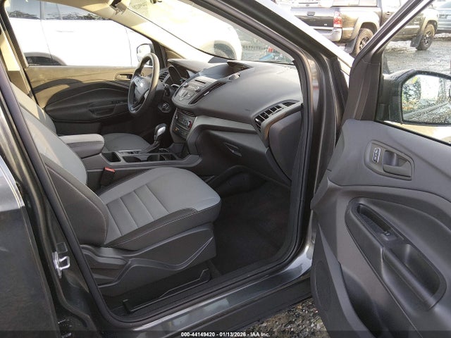 Ford ESCAPE S 2017 1FMCU0F76HUC38862 Image 18