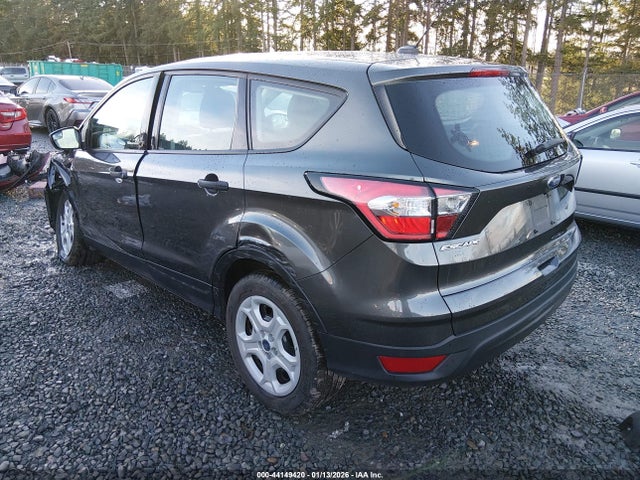 Ford ESCAPE S 2017 1FMCU0F76HUC38862 Image 3