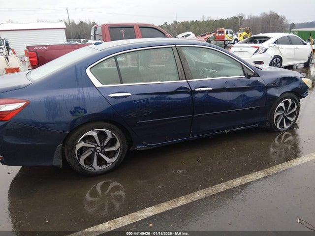 2017 Honda Accord Ex-l მანქანა იყიდება აუქციონზე, vin: 1HGCR2F81HA233677, აუქციონის ნომერი: 44149426