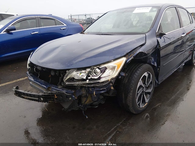 2017 Honda Accord Ex-l მანქანა იყიდება აუქციონზე, vin: 1HGCR2F81HA233677, აუქციონის ნომერი: 44149426