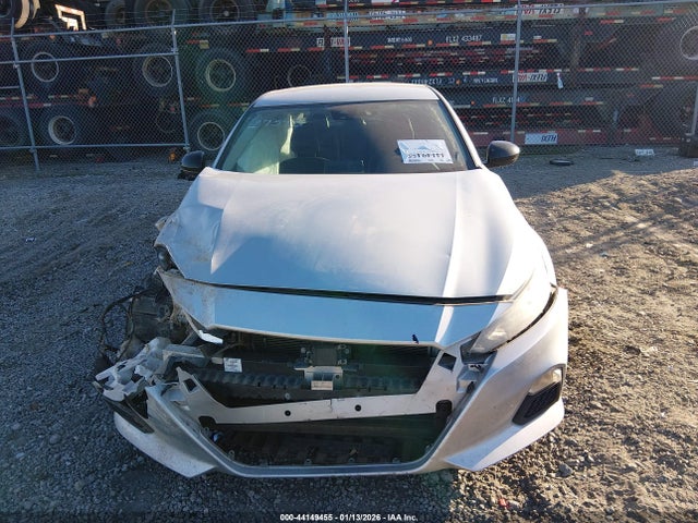 2021 Nissan Altima Sr Fwd მანქანა იყიდება აუქციონზე, vin: 1N4BL4CV9MN380632, აუქციონის ნომერი: 44149455