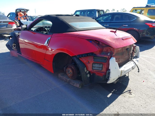 2017 NISSAN 370Z JN1AZ4FH0HM940465 Photo 2