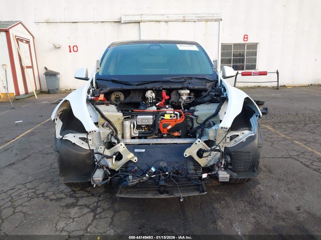2023 Tesla Model Y მანქანა იყიდება აუქციონზე, vin: 7SAYGDEE4PF812099, აუქციონის ნომერი: 44149493
