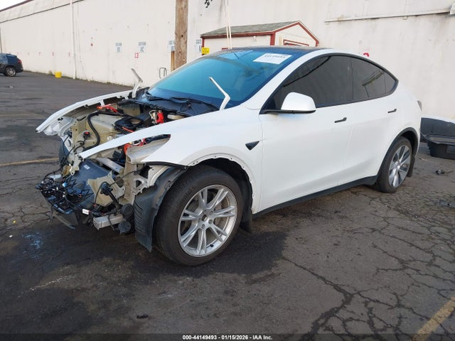 2023 Tesla Model Y მანქანა იყიდება აუქციონზე, vin: 7SAYGDEE4PF812099, აუქციონის ნომერი: 44149493